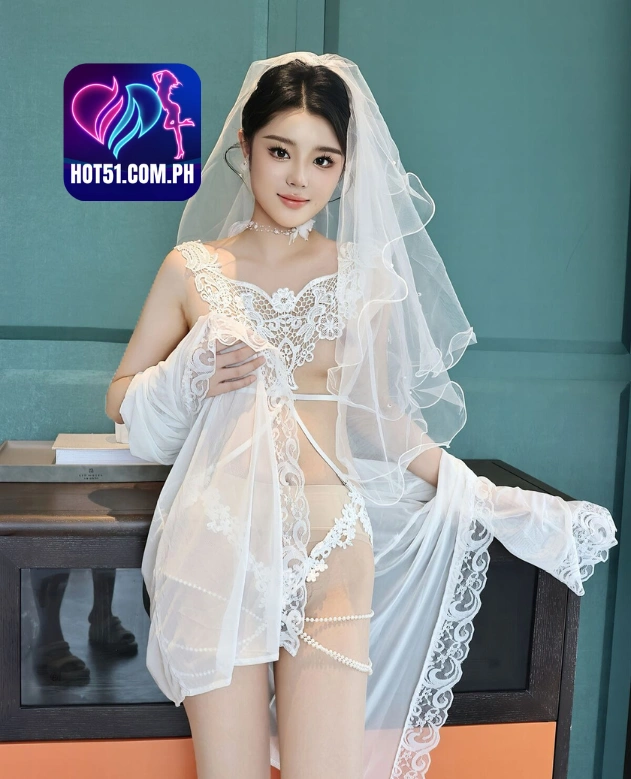 Grant Larson Shines on HOT51 Platform 2 - Hot51 Grant Larson HOT51.COM.PH