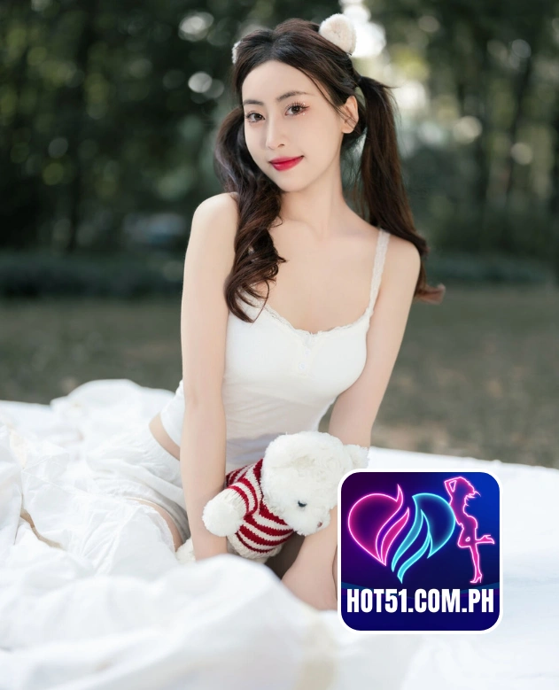 Nathan Brooks-HOT51.COM.PH